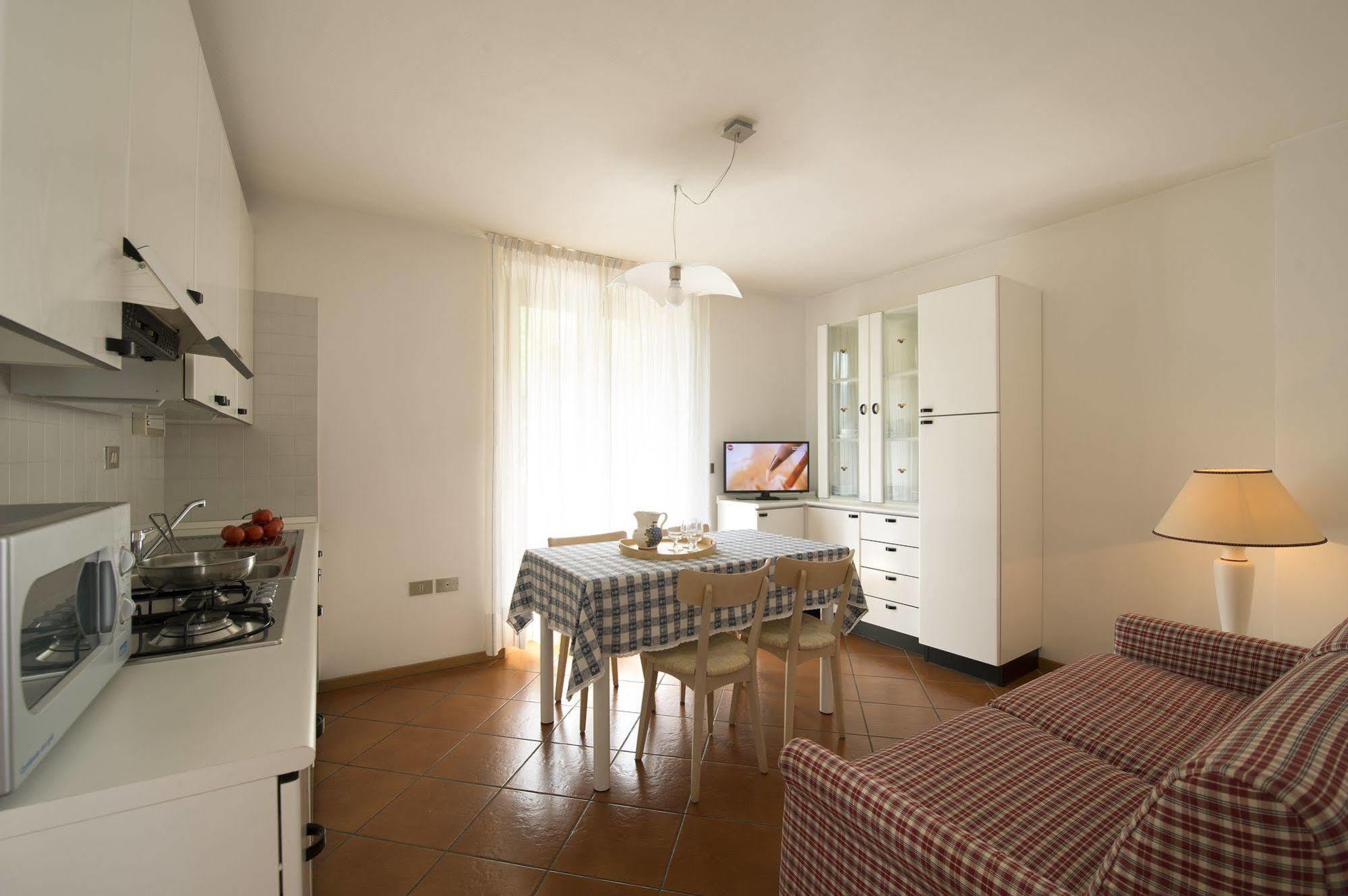 Residence Stefenine Molveno Esterno foto
