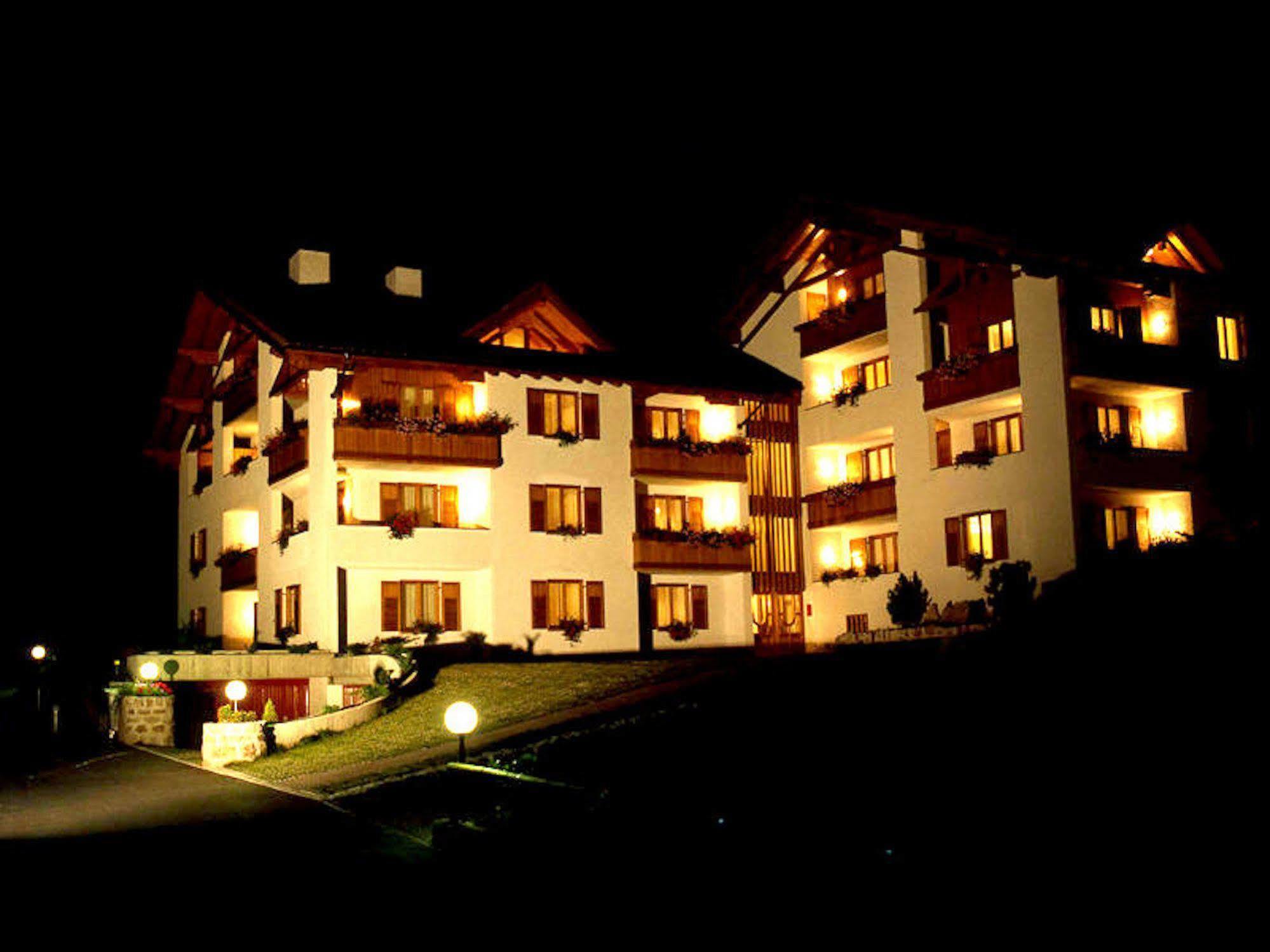 Residence Stefenine Molveno Esterno foto