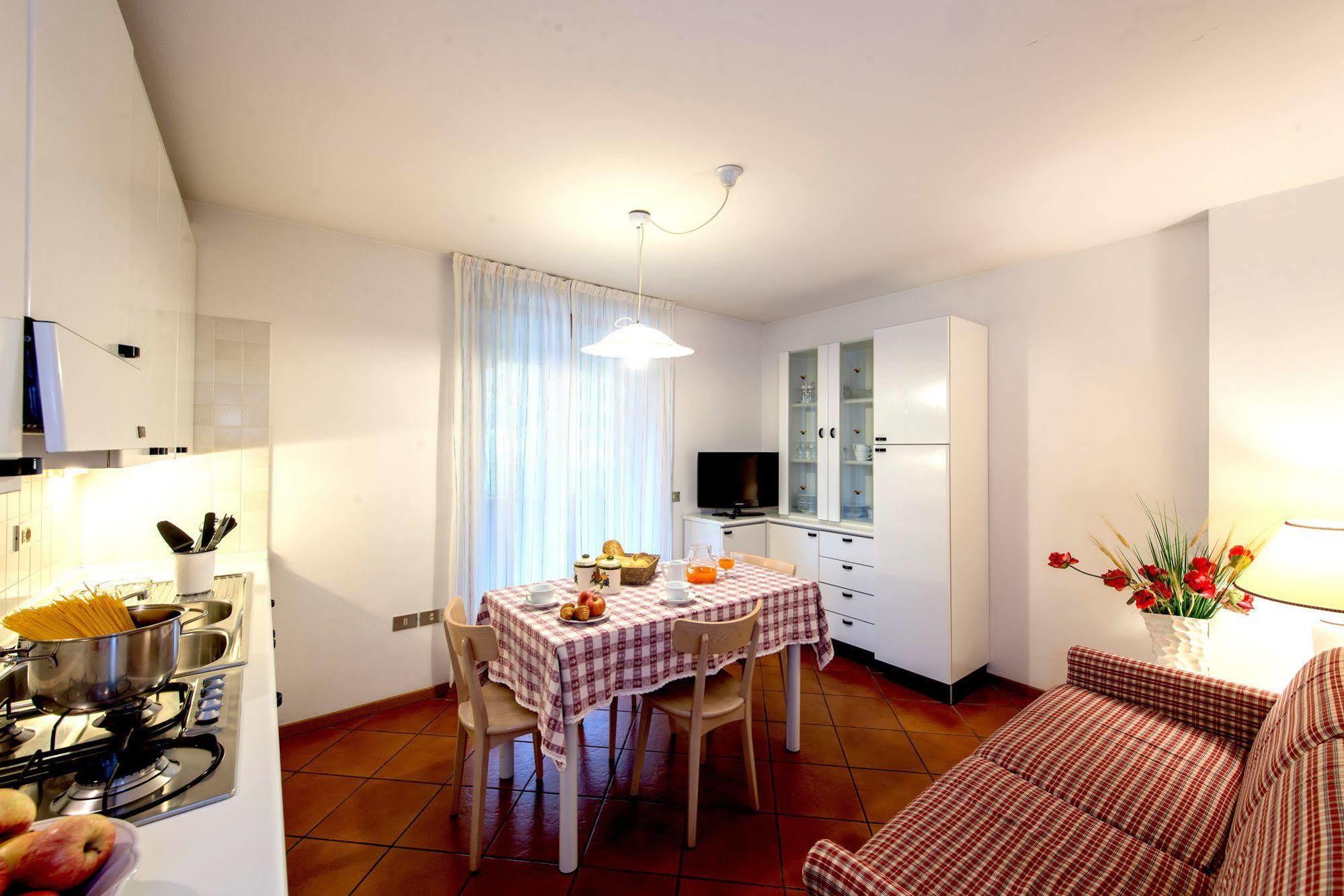 Residence Stefenine Molveno Esterno foto